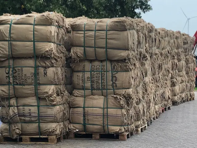 bulkinkoop gebruikte jute zakken voor hokverrijking of boombescherming